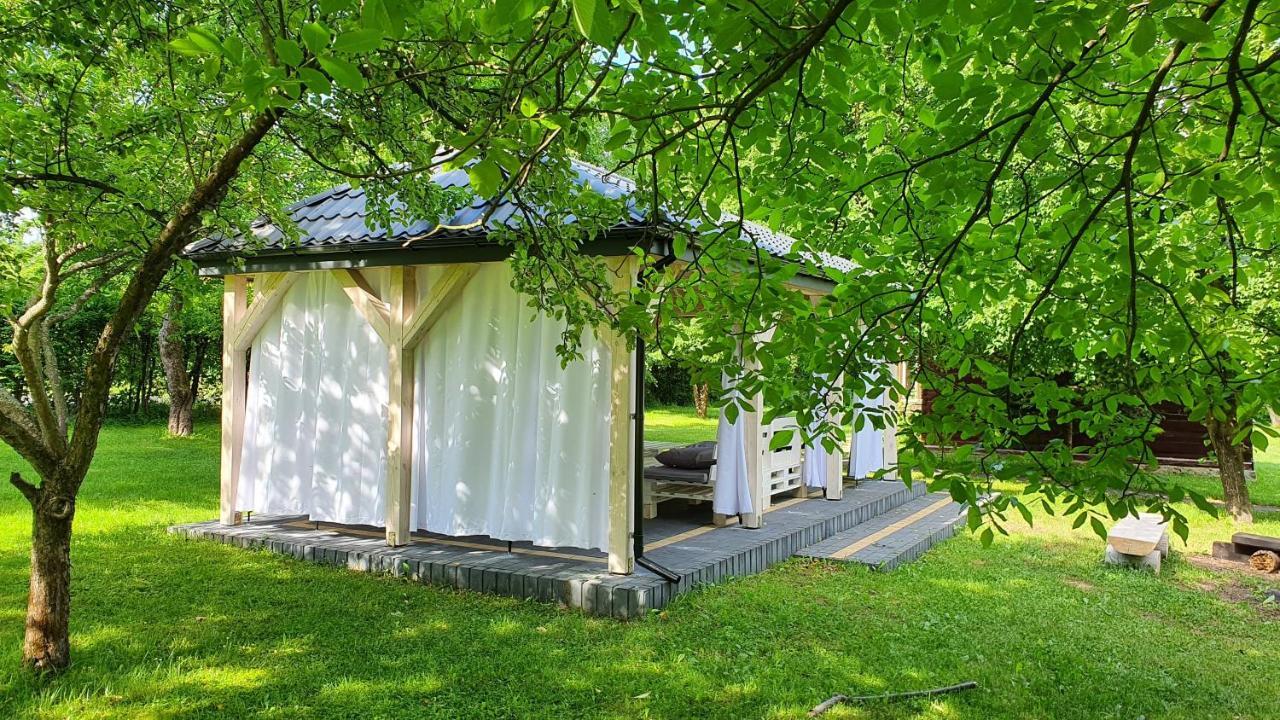 Wieczernik Dom Rekolekcyjny Księży Pallotynów Swieta Katarzyna  Exterior foto